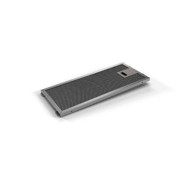 Filtro de ventilación metálico rectangular con malla negra, ligeramente inclinado sobre fondo blanco.