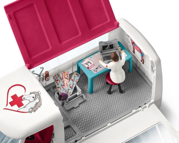 SCHLEICH HC Mobile Tierärztin m.Hannoveraner Fohl Spielfigur Mehrfarbig