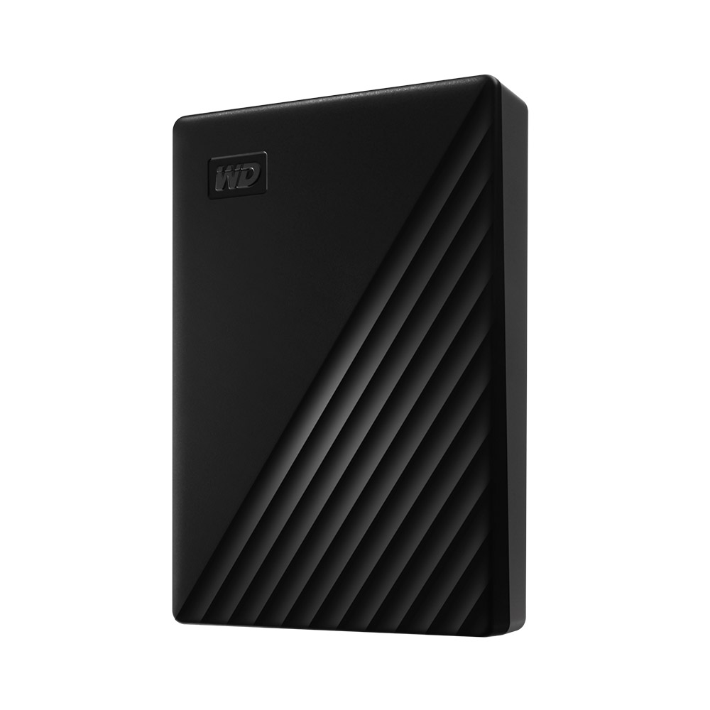 Schwarze externe Festplatte mit strukturiertem Design.