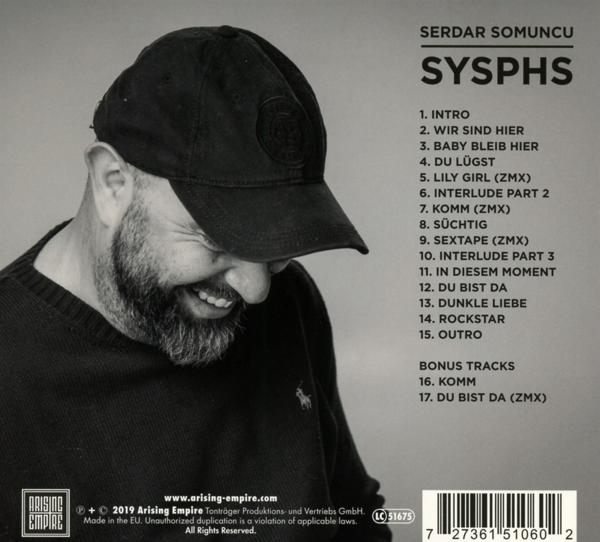 Rückseite des CD-Covers mit Titelliste und einem Bild eines lächelnden Mannes mit Mütze.