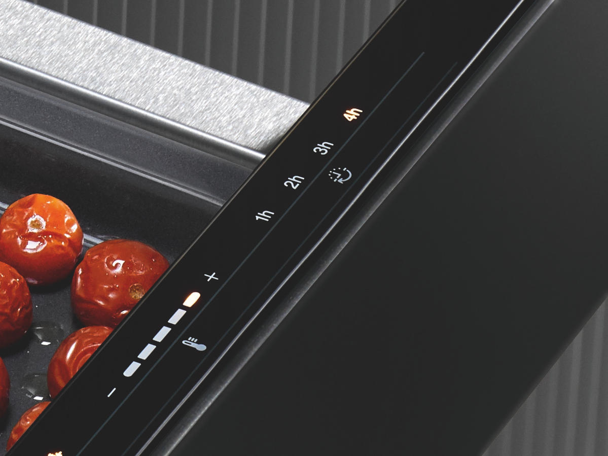 MIELE ESW 7010 Sıcak Tutma Çekmecesi