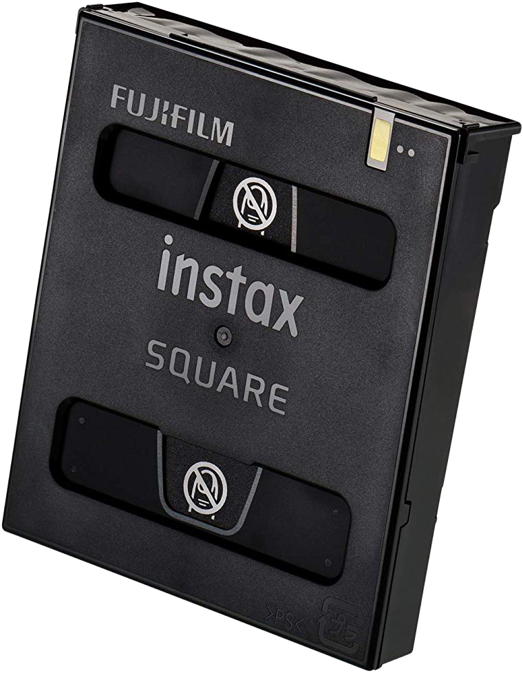 Fekete instax square filmcsomag instax logóval és négyzet alakú. Felülnézet.