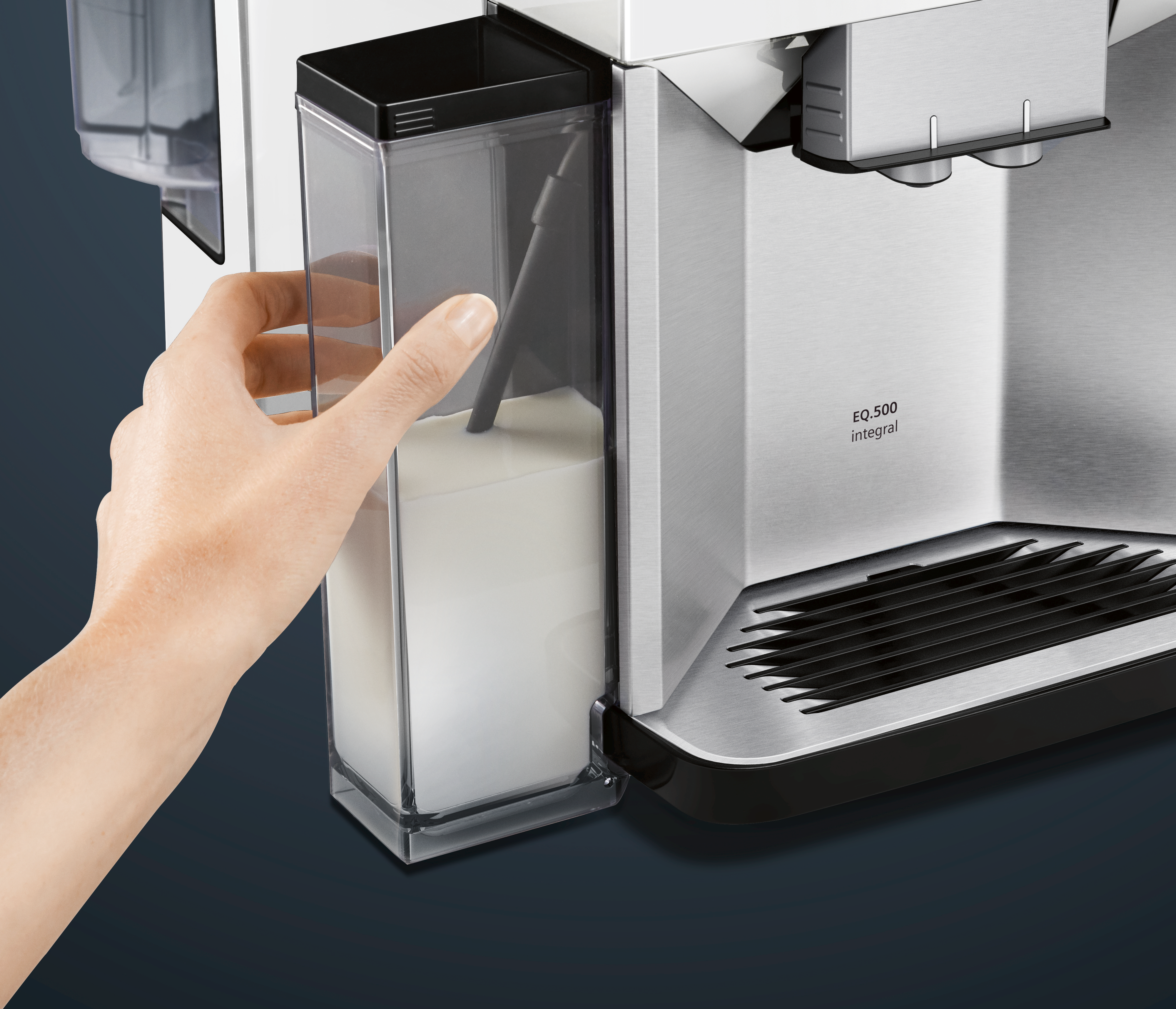SIEMENS TQ507D02 EQ.500 integral Kaffeevollautomat Edelstahl/Weiß
