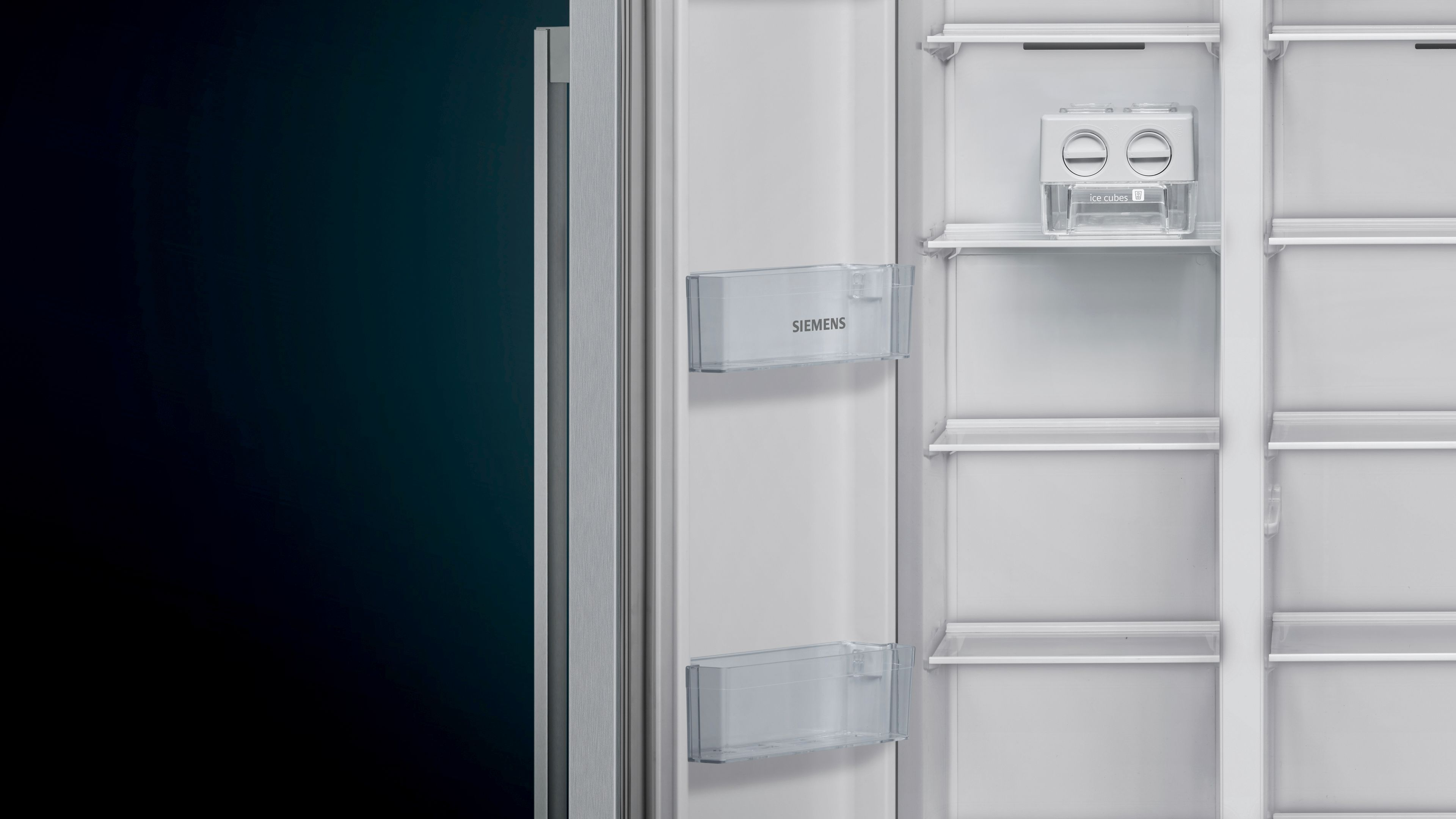 SIEMENS KA93NVIFP IQ300 Side-by-Side (580 l, F, 1787 mm hoch, Inox)