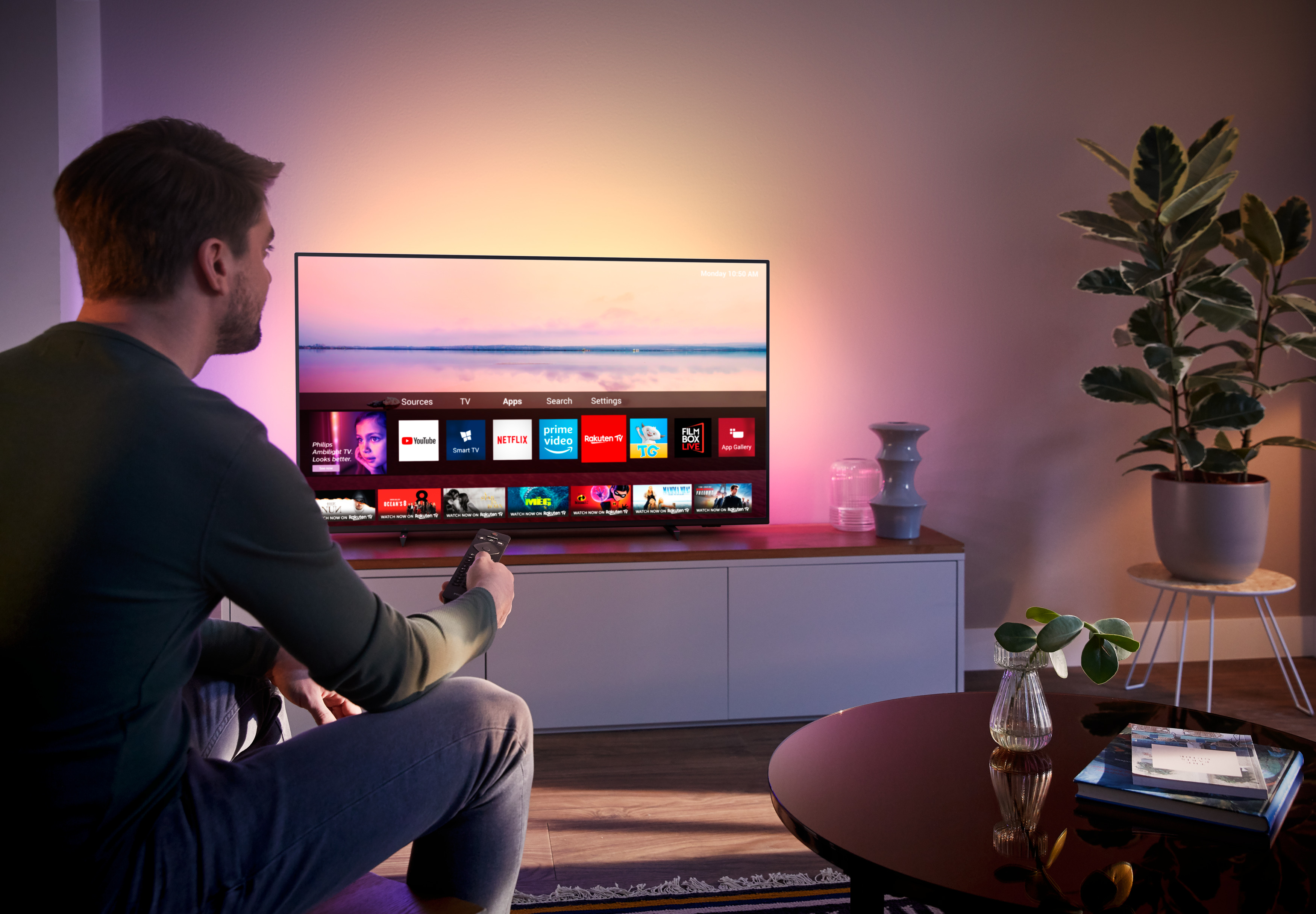 PHILIPS 55PUS6704/12 LED TV (Flat, 55 Zoll / 139 cm, UHD 4K, SMART TV, Ambilight, SAPHI)