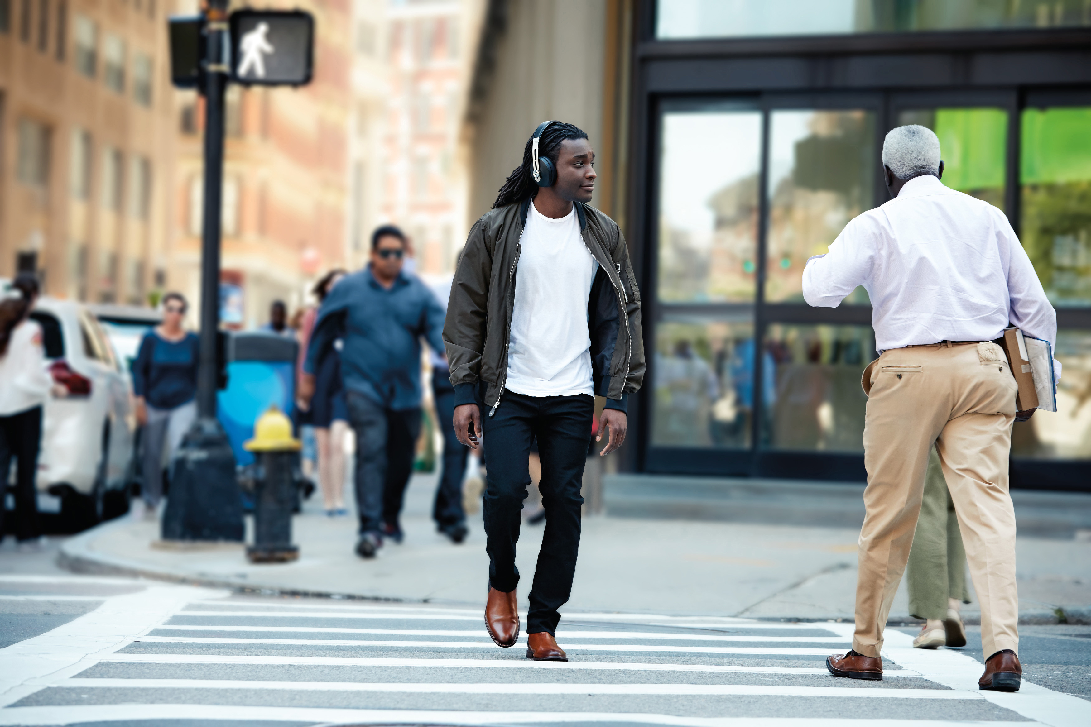 SENNHEISER New MOMENTUM Wireless Noise Cancelling, Over-ear Kopfhörer Bluetooth Schwarz