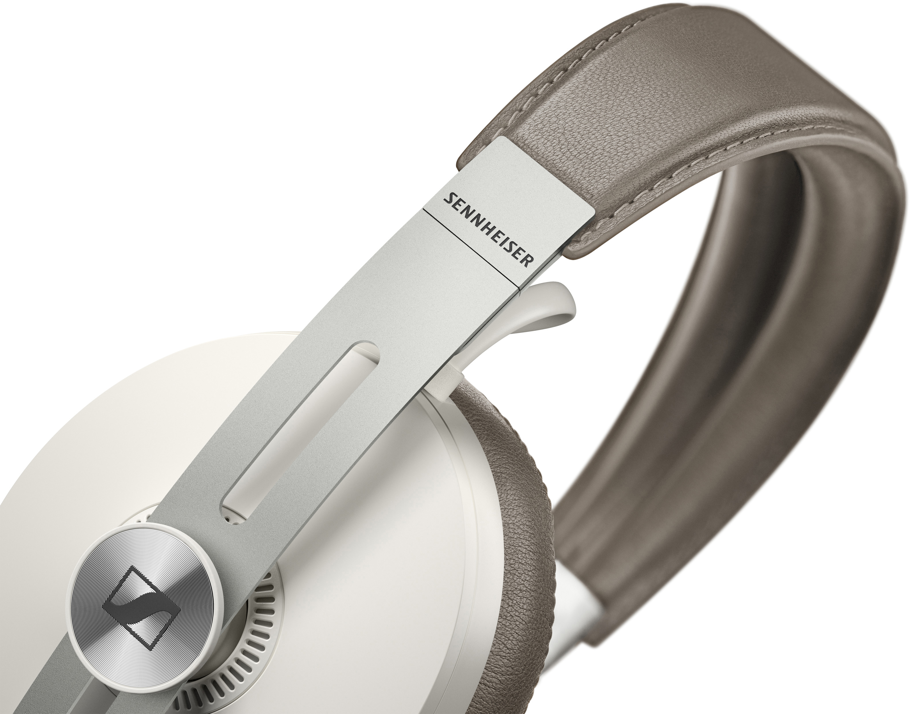 SENNHEISER New MOMENTUM Wireless Noise Cancelling, Over-ear Kopfhörer Bluetooth Sandy White