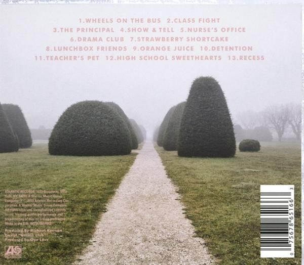 Rückseite der CD-Hülle mit Titelliste links und einer malerischen Aussicht eines Weges zwischen Büschen rechts.