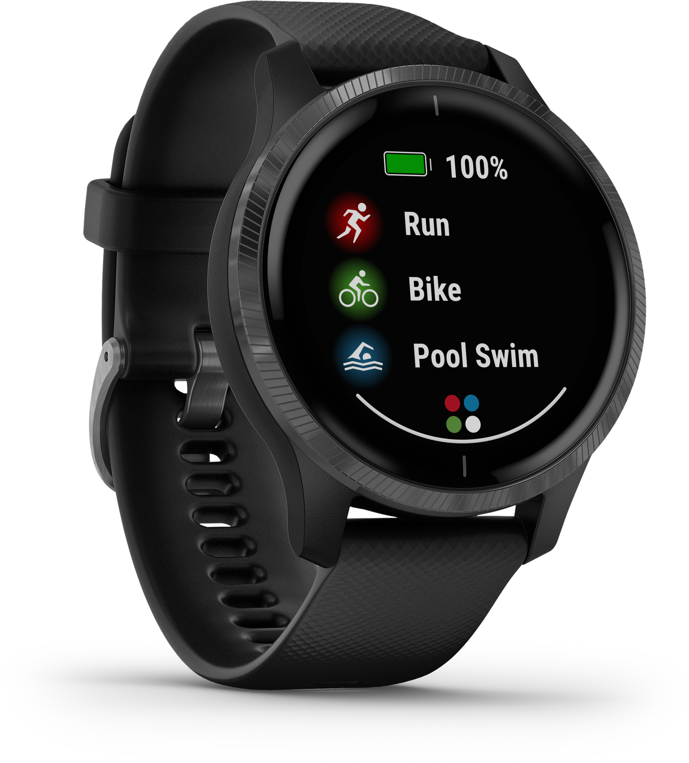 Schwarze Smartwatch zeigt Optionen für Laufen, Radfahren und Schwimmen im Pool, mit Batteriestandsanzeige.