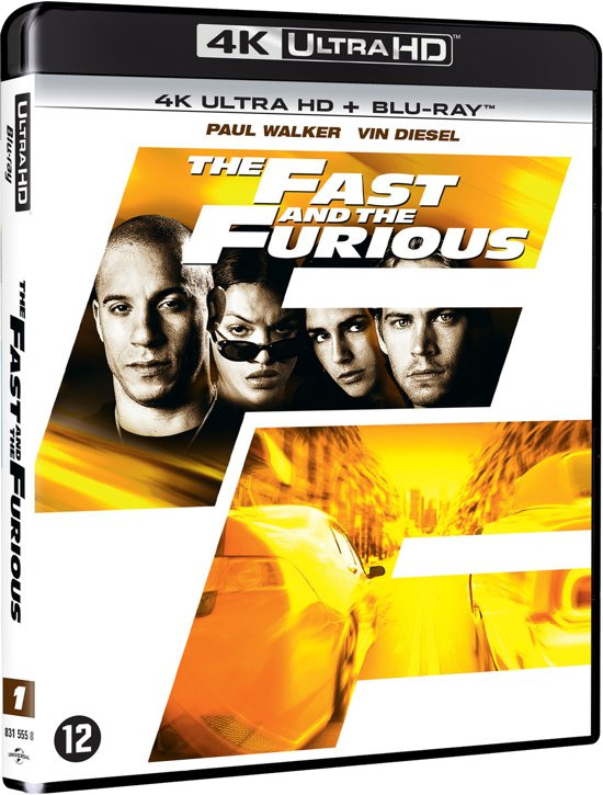 La couverture du film The Fast and the Furious. Quatre personnes sont sur le devant. La couleur principale est le jaune.