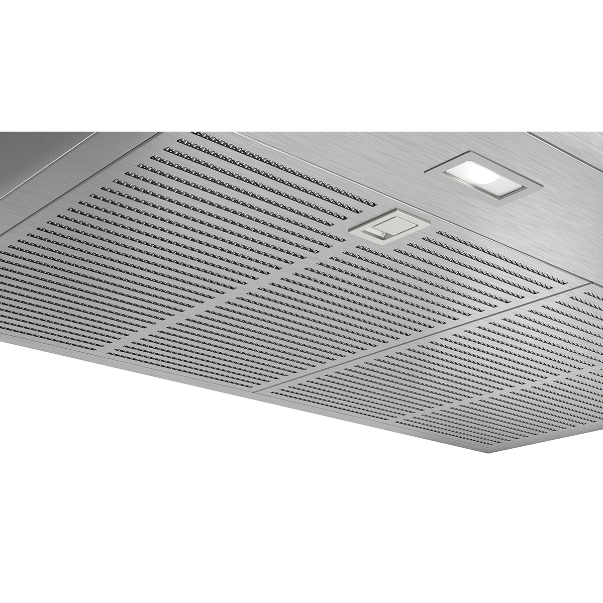 Una superficie metálica perforada con dos luces y un pequeño panel de control. El fondo es blanco.