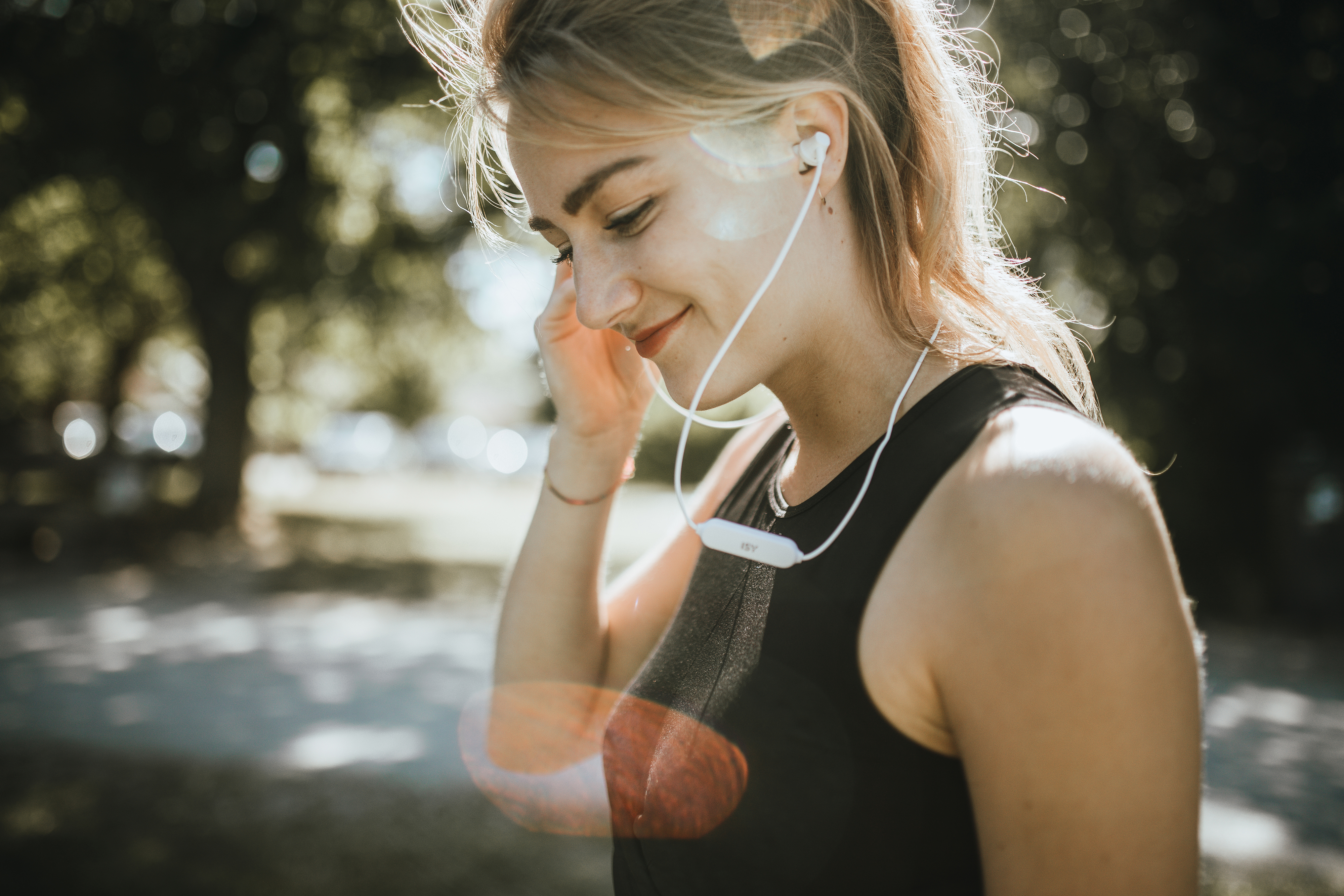 ISY IBH-3001-WT, In-ear Kopfhörer Bluetooth Weiß