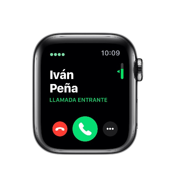 Pantalla de Apple Watch mostrando una llamada entrante de Iván Peña a las 10:09 AM.