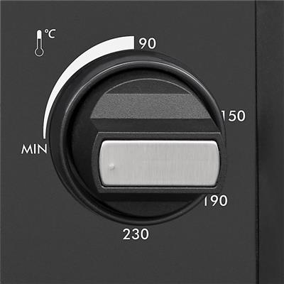 Gros plan sur un bouton de four, noir avec des chiffres blancs et une poignée chromée.