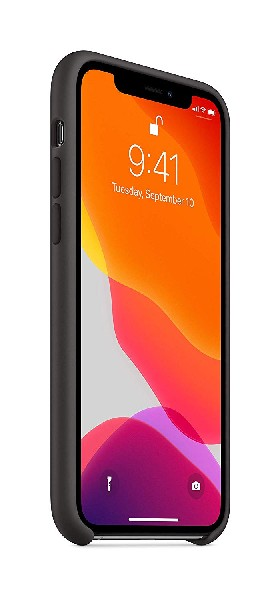 iPhone negro en una funda, mostrando una pantalla de bloqueo con fecha y hora.