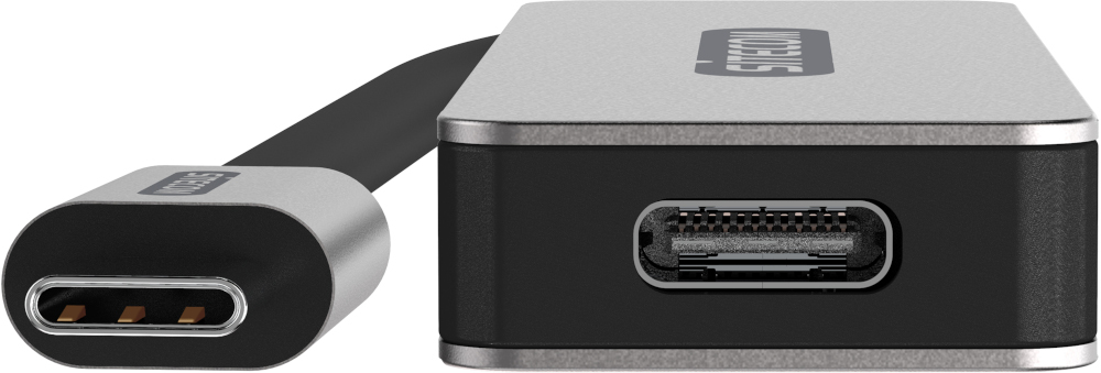 Un adaptateur USB-C argenté avec un câble et des connecteurs noirs.
