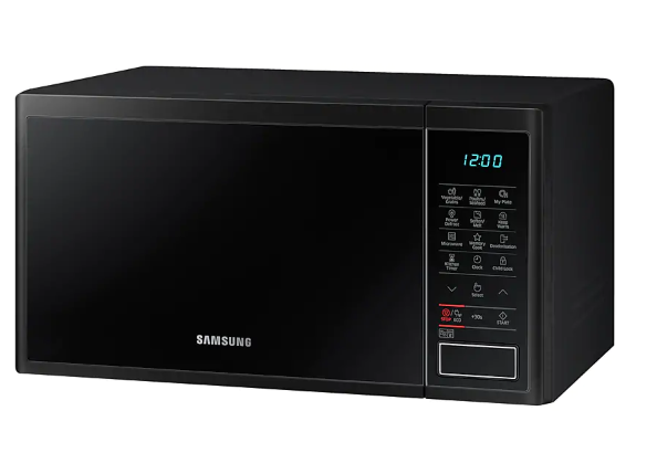 Siyah Samsung mikrodalga fırın. Ekran 12:00'ı gösteriyor, kontrol düğmeleriyle.