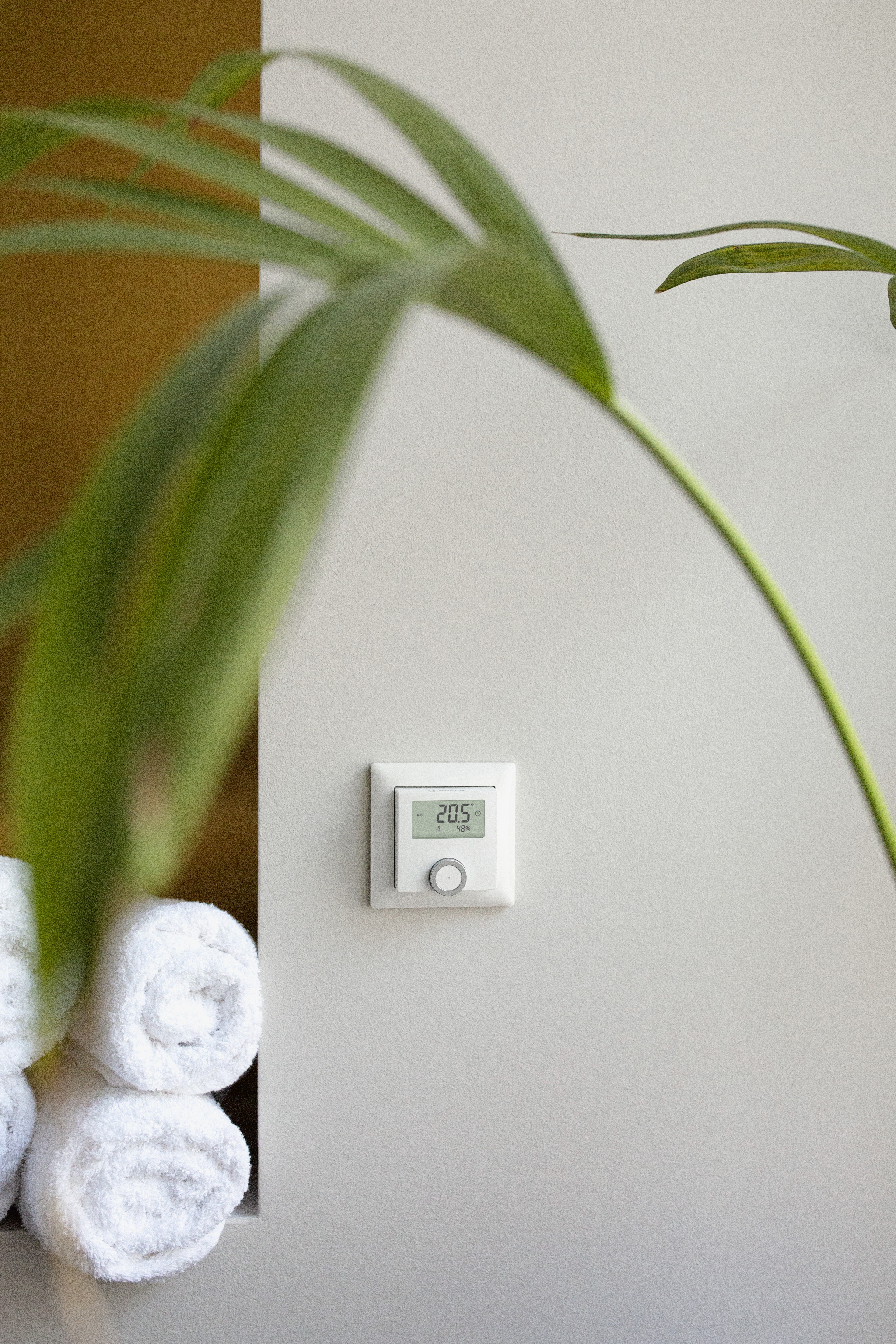 BOSCH Smart Home Fußbodenheizung 24 V Raumthermostat, Weiß