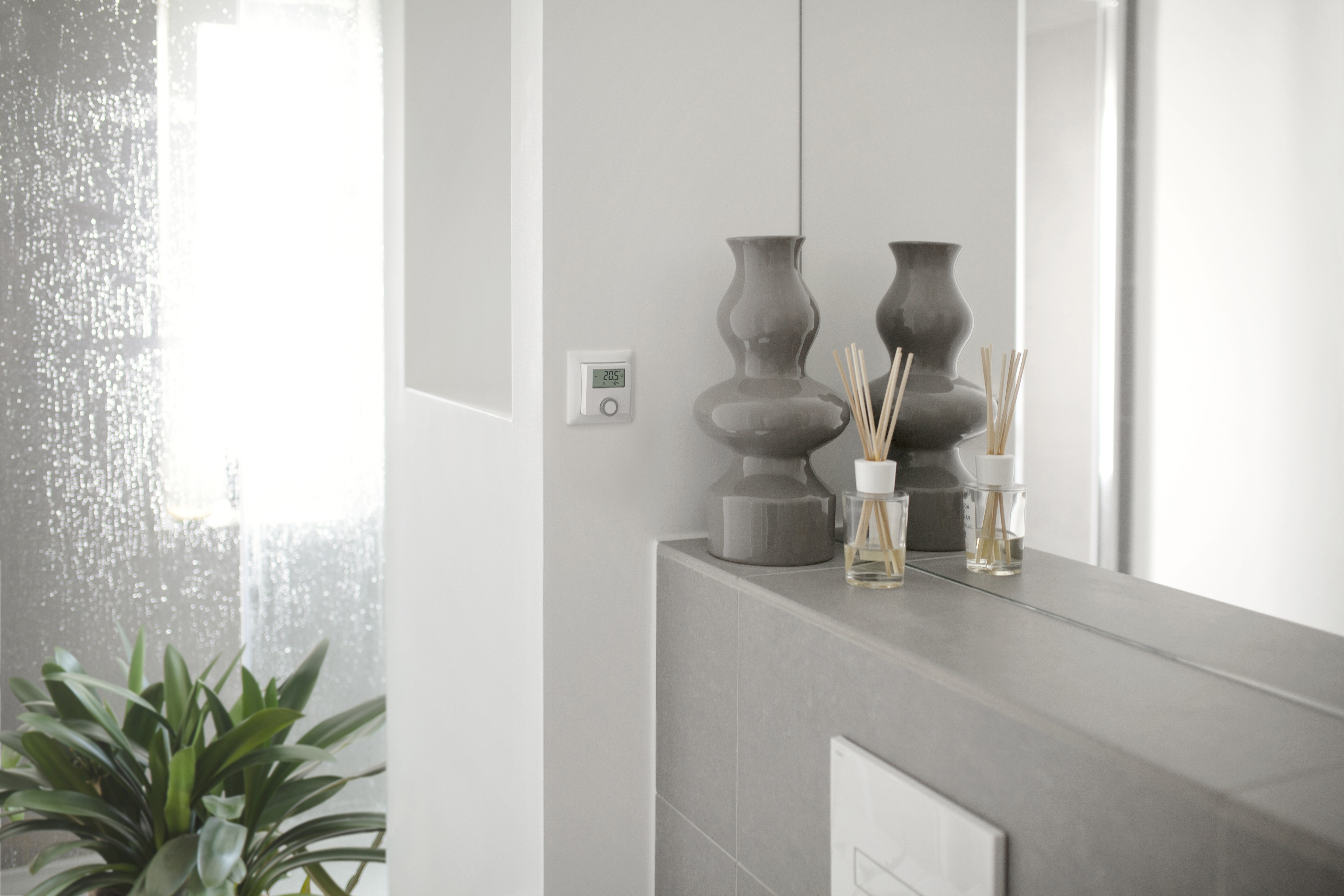 BOSCH Smart Home Fußbodenheizung 24 V Raumthermostat, Weiß