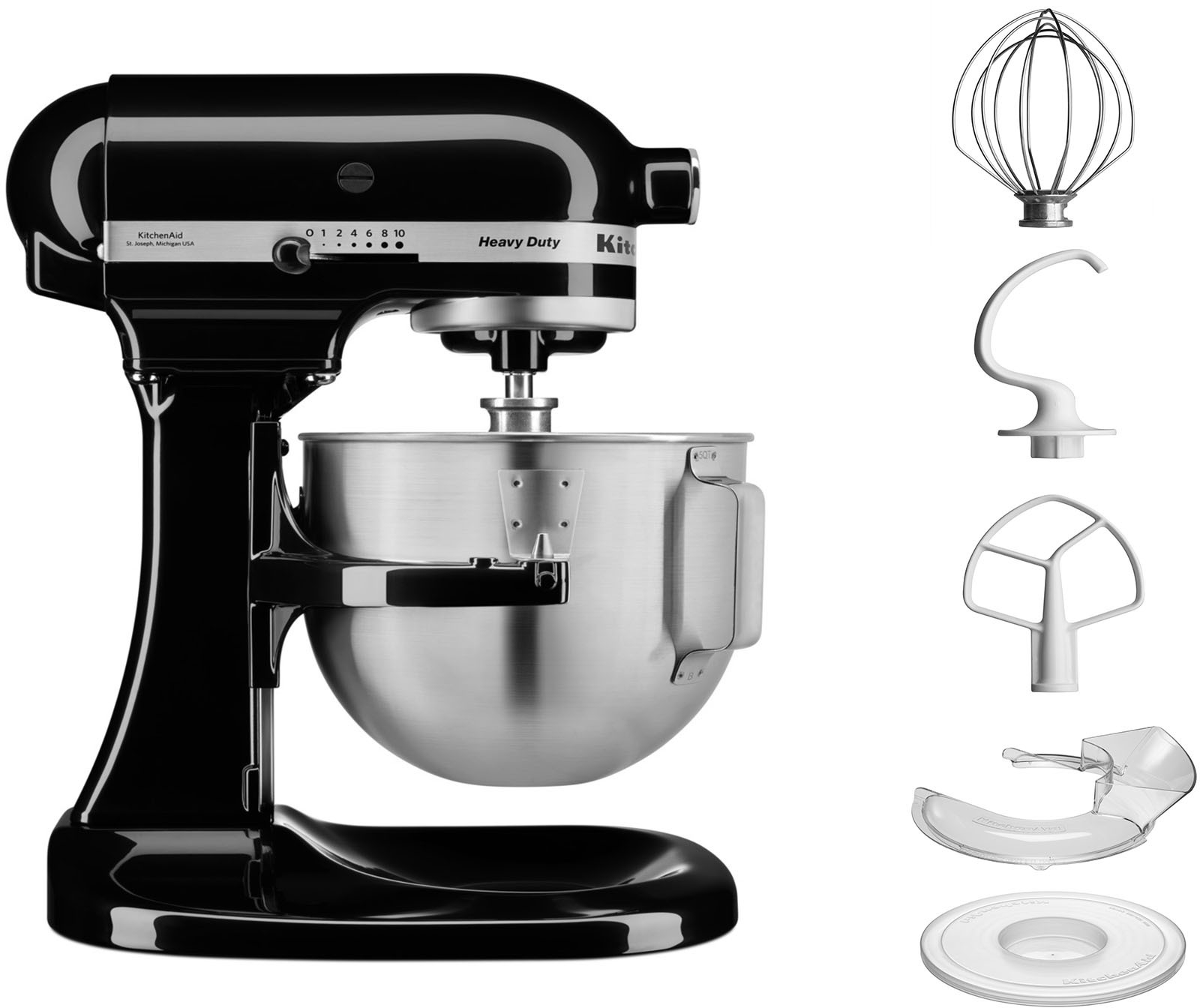 Schwarzer KitchenAid-Mixer mit Aufsätzen, einschließlich Schneebesen, Knethaken und Rührbesen.