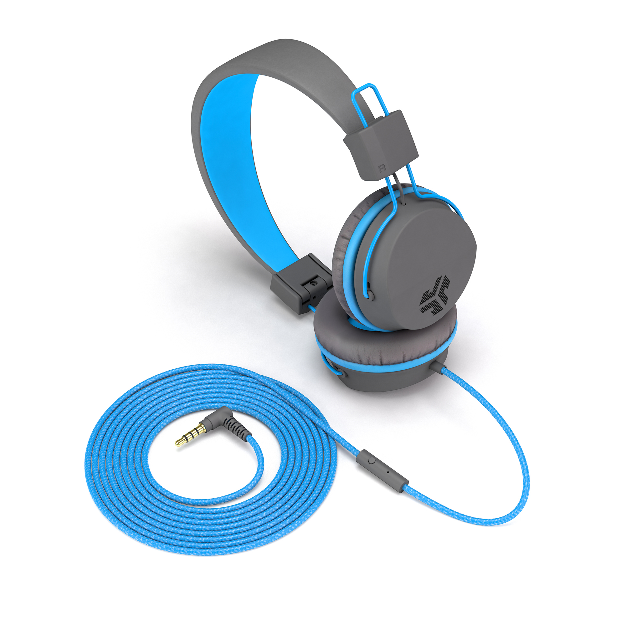 Graue und blaue Kopfhörer mit blauem Kabel und 3,5-mm-Klinkenstecker. Das Kabel ist aufgerollt.